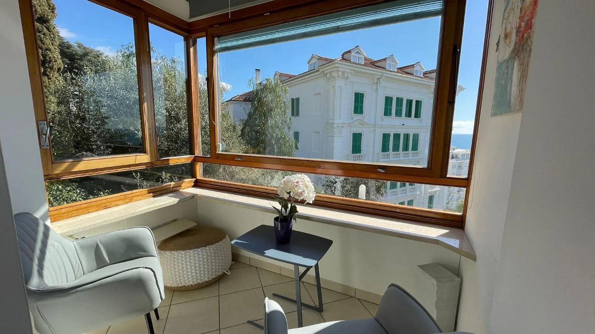 Apartment Flower Sea Hope-Con Posto Auto A 10 Minuti Dalla Spiaggia Sanremo